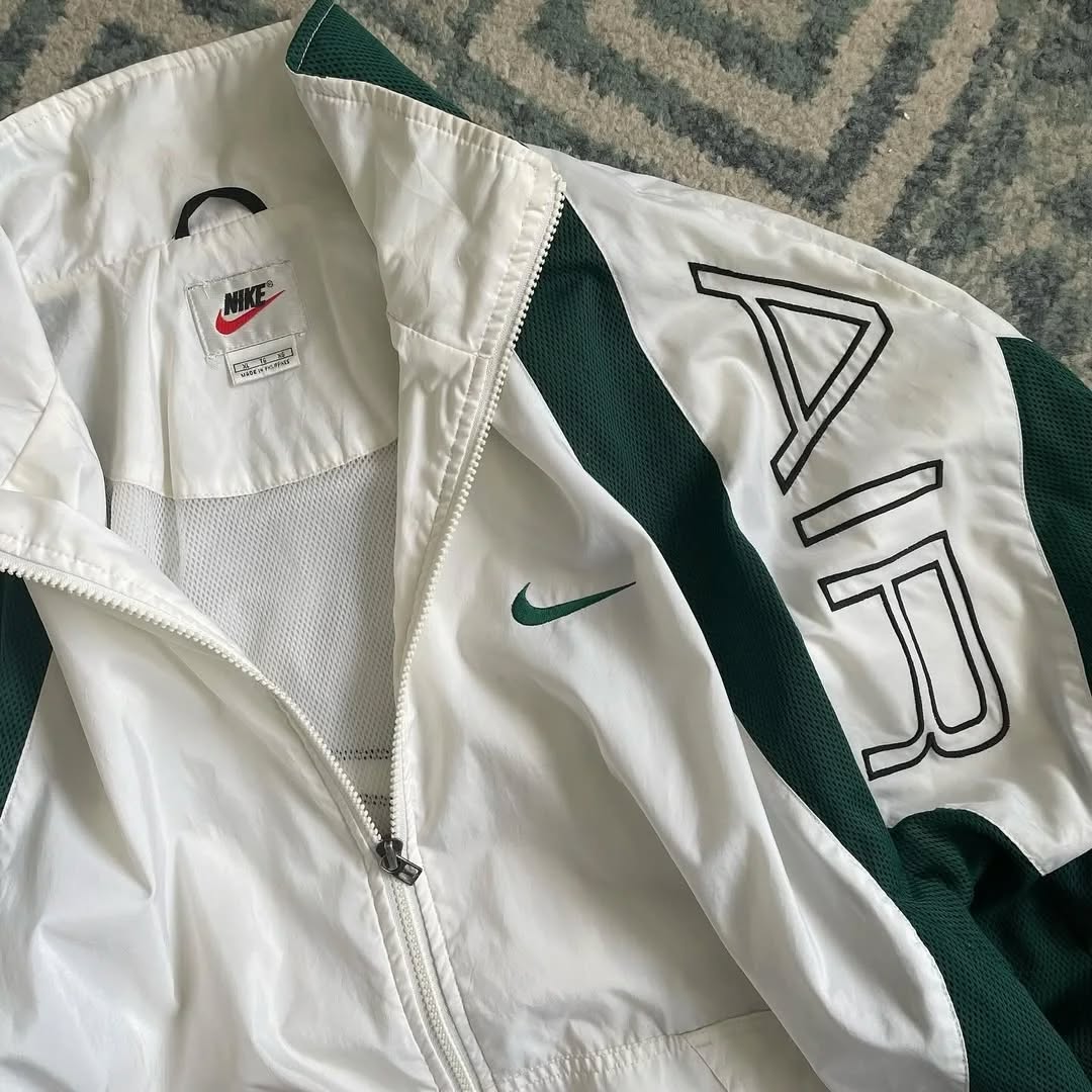 The Retro Nike Color-Green Windbreaker