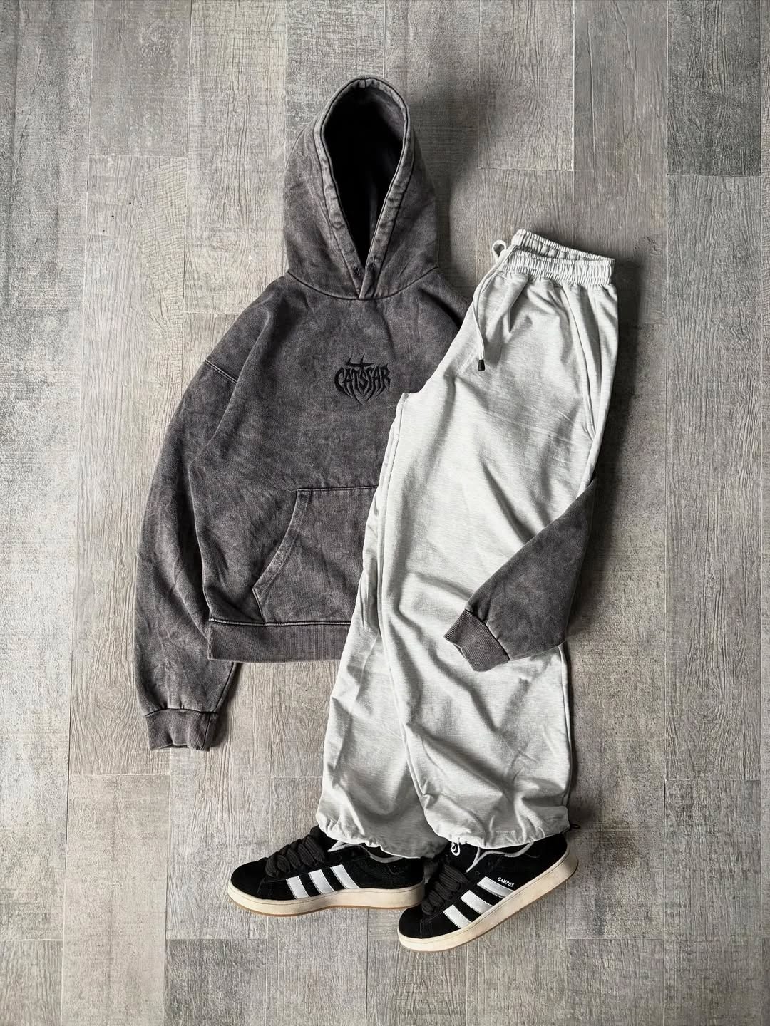 charcoal grey pullover hoodie