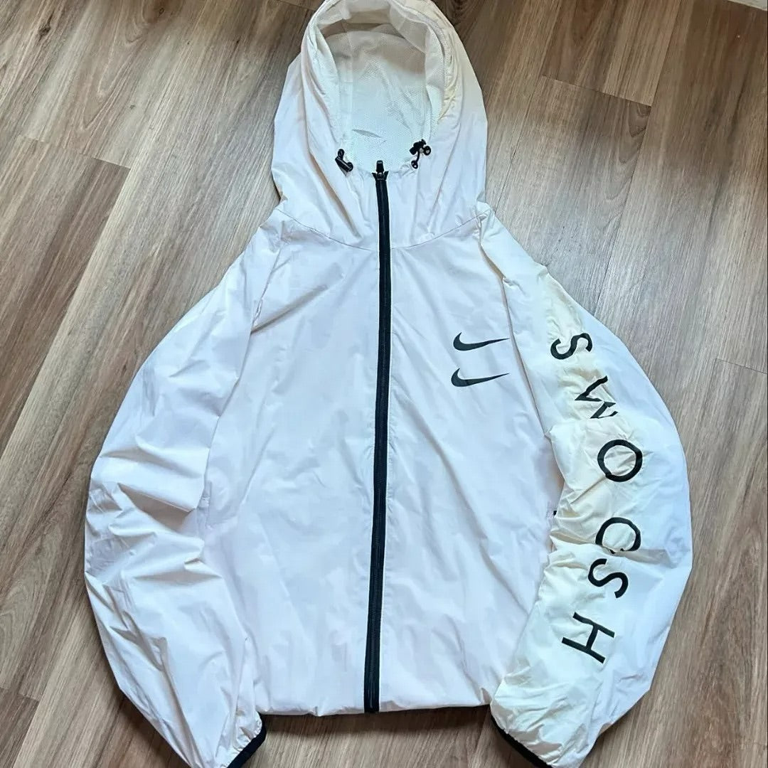 Vintage-style Nike hooded windbreaker jacket