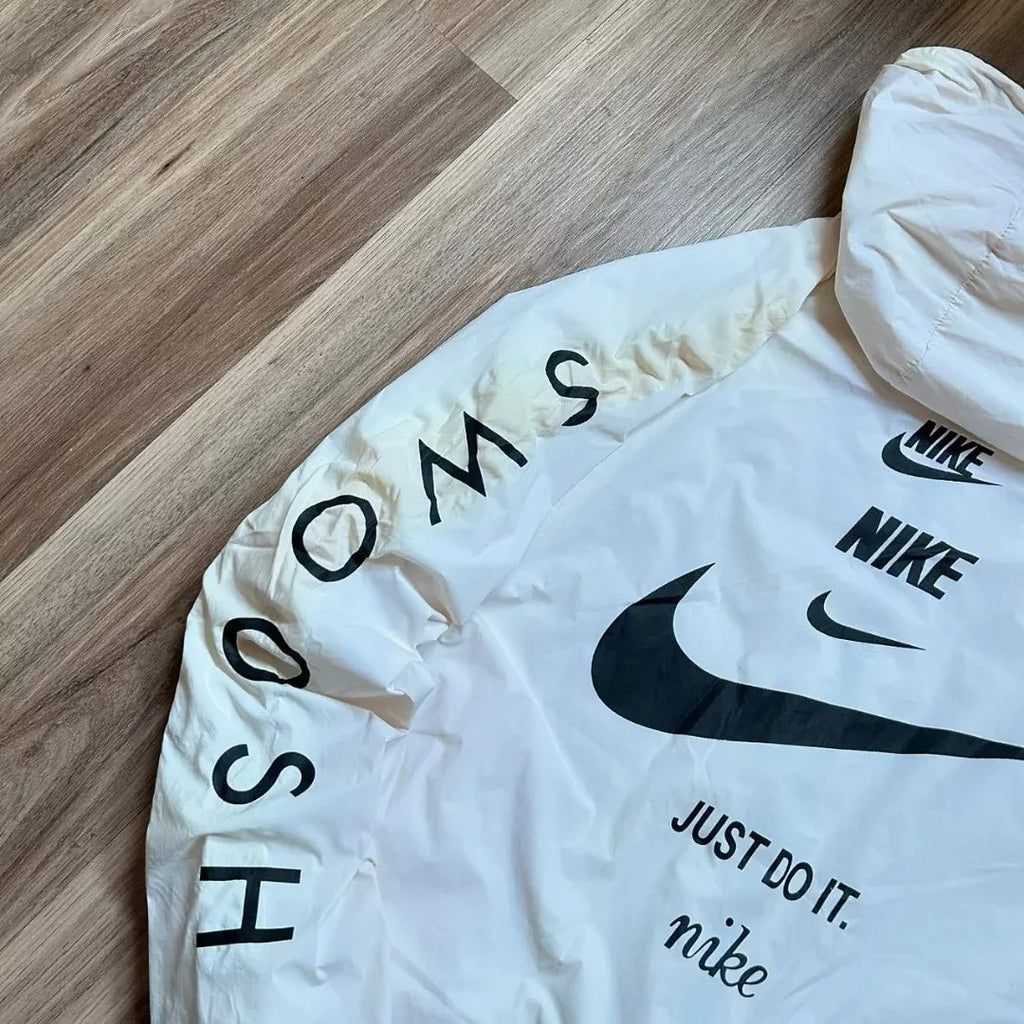 Vintage-style Nike hooded windbreaker jacket