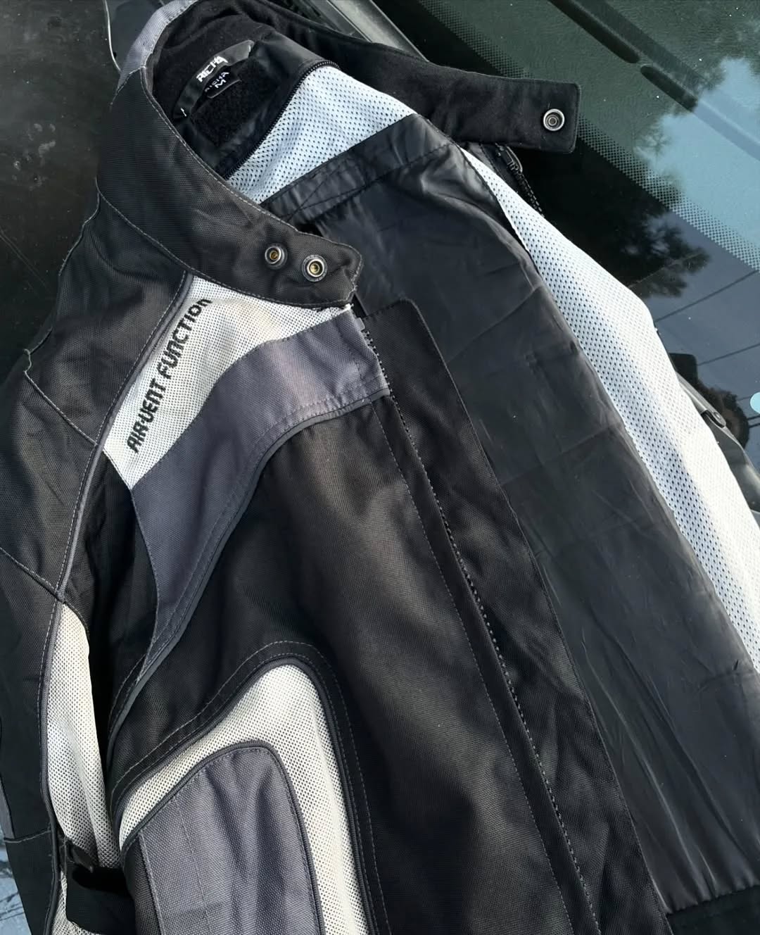 RICHA Armored Touring Jacket – Premium Protection & Style