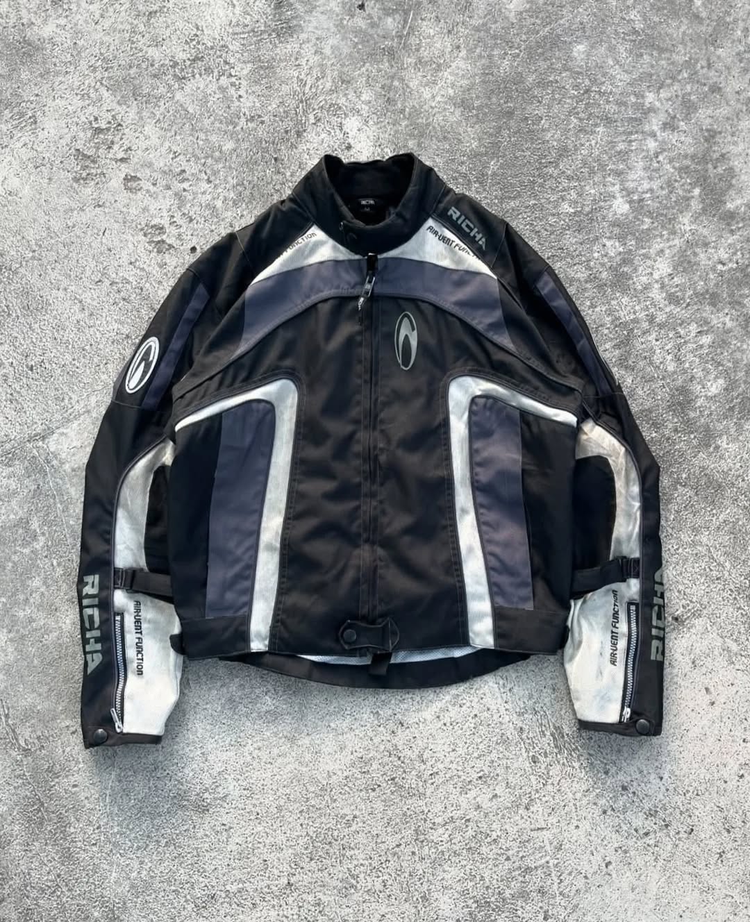 RICHA Armored Touring Jacket – Premium Protection & Style