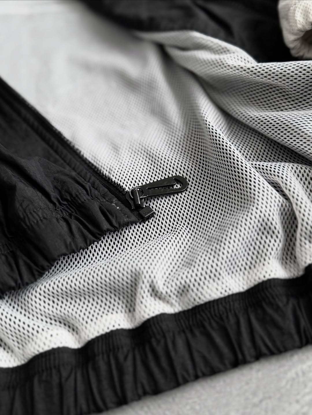 Nike Retro Windbreaker Jacket