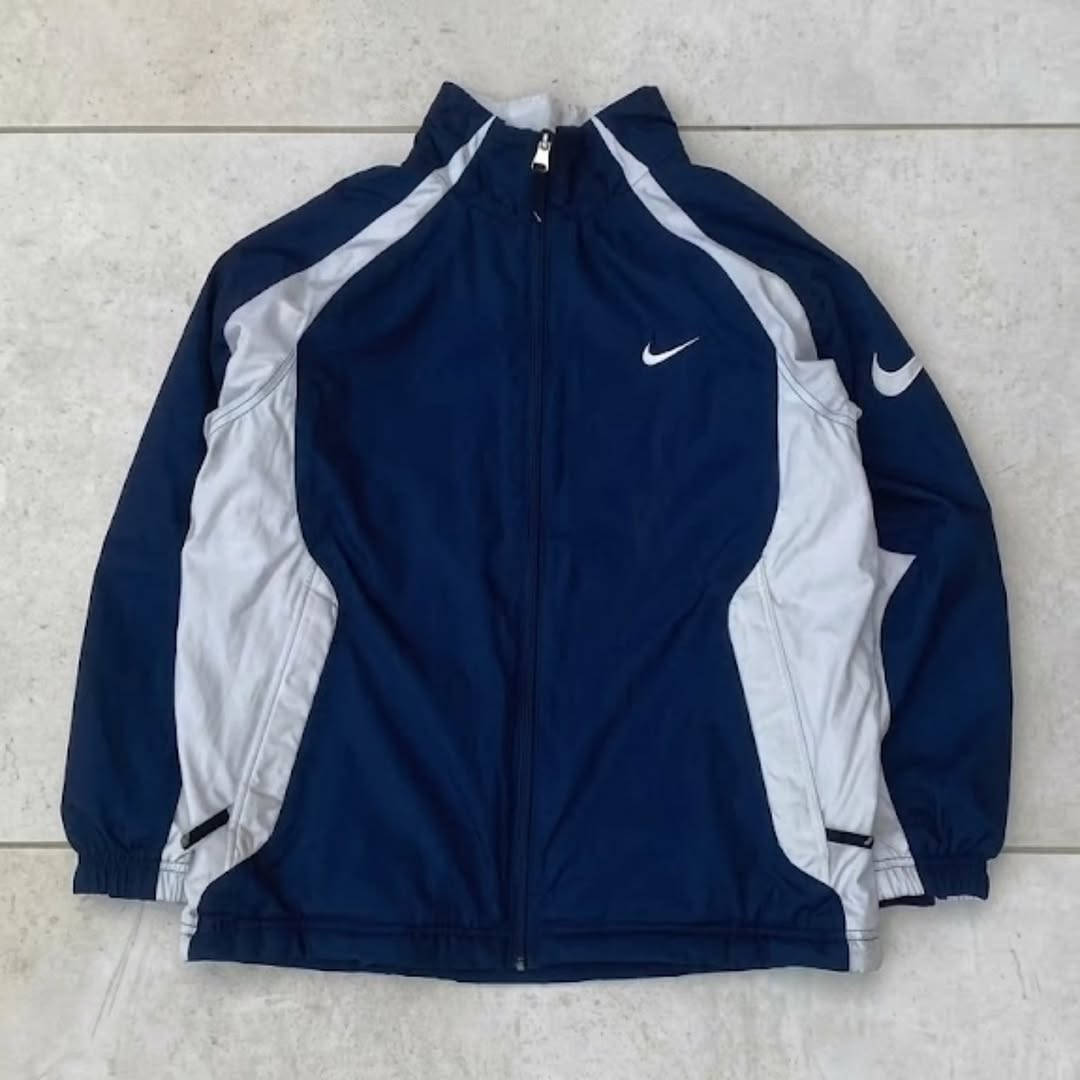 vintage technical outerwear, dual side wear