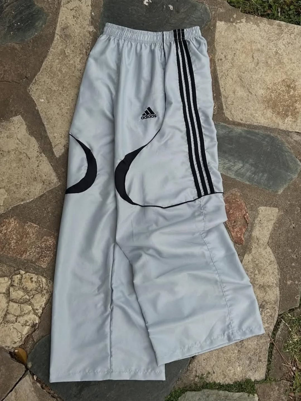Y2K-era sportswear in ( Black ,White )